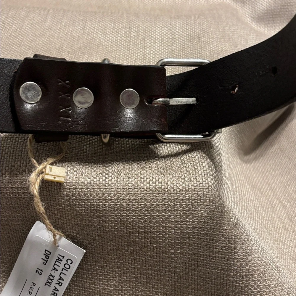 Tikaro Embroidered Leather Dog Collar